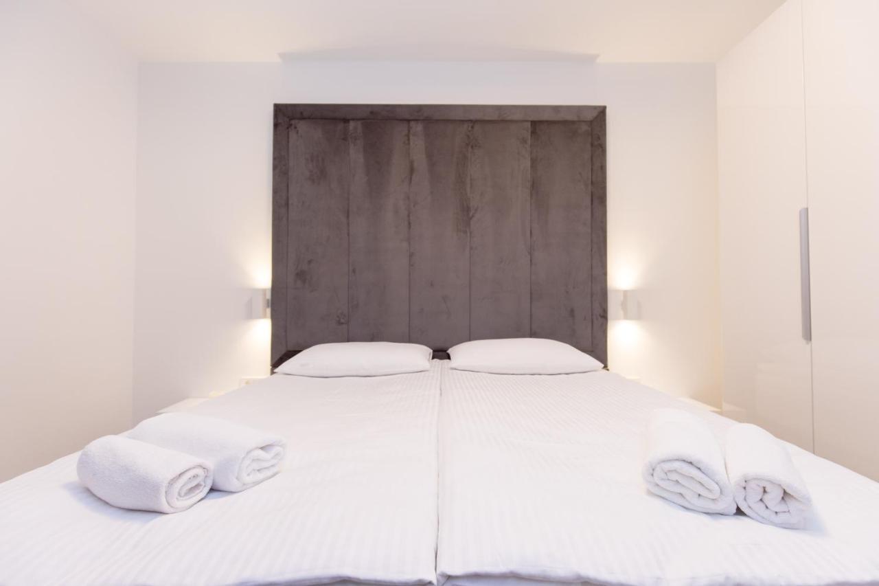 Apartmani I Sobe Pejacevic Osijek Bagian luar foto