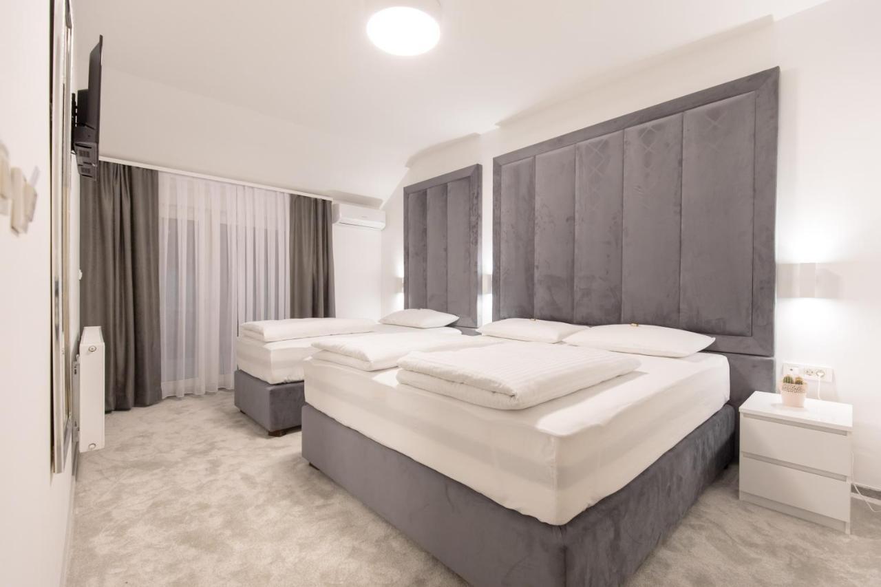 Apartmani I Sobe Pejacevic Osijek Bagian luar foto