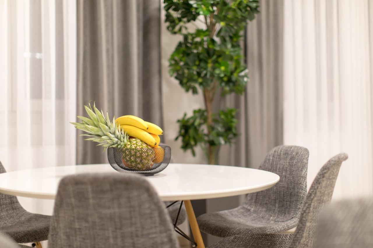 Apartmani I Sobe Pejacevic Osijek Bagian luar foto
