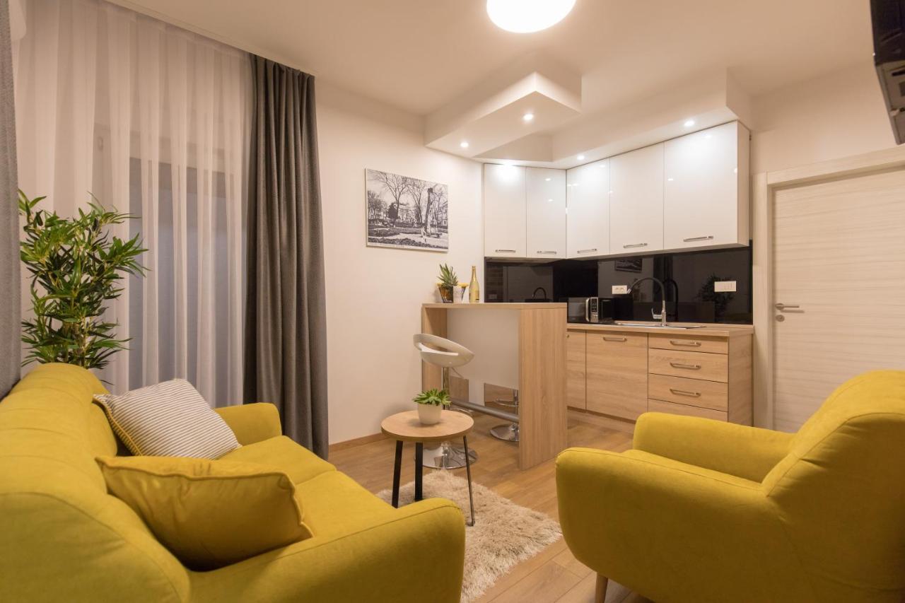 Apartmani I Sobe Pejacevic Osijek Bagian luar foto